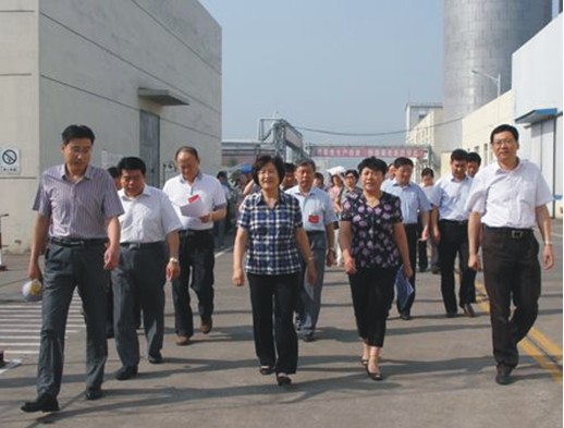 һ��	ɽ�|ʡ���f(xi��)����ϯ�w���m��(l��i)���F(tu��n)�������\(ch��ng)�Ž��O(sh��)�����M(j��n)��ҕ��